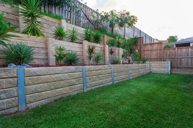 Retaining Wall Contractor