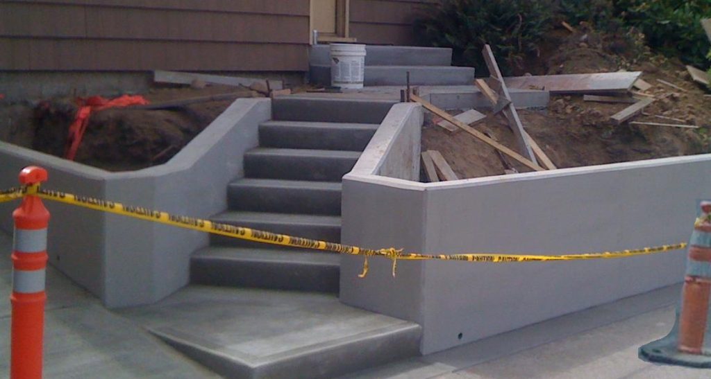 Concrete Retaining Wall Contractor