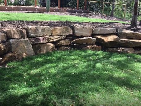 Rock Wall Landscaping