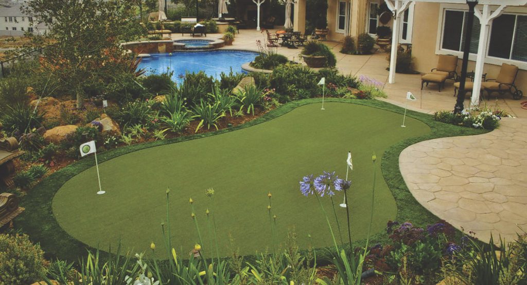 Outdoor Putting Green