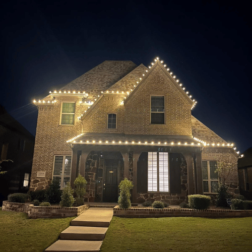 Christmas Light Installers by Pristine Landscaping Lighting