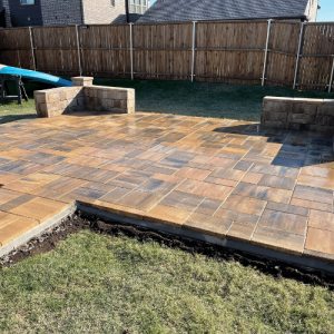 Pristine Landscaping & Lighting
