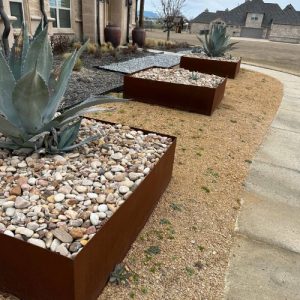 Pristine Landscaping & Lighting