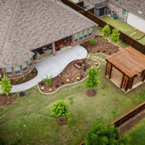 Pristine Landscaping & Lighting